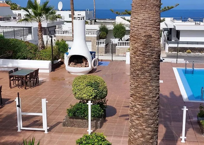 First Line Floor With Amazing Sea View Air Conditioned Just 50m From The *