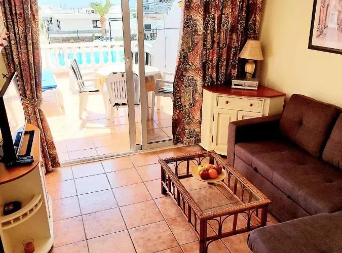 First Line Floor With Amazing Sea View Air Conditioned Just 50m From The