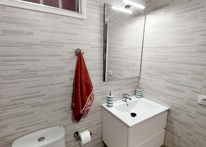 First Line Floor With Amazing Sea View Air Conditioned Just 50m From The *