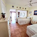 First Line Floor With Amazing Sea View Air Conditioned Just 50m From The Daire